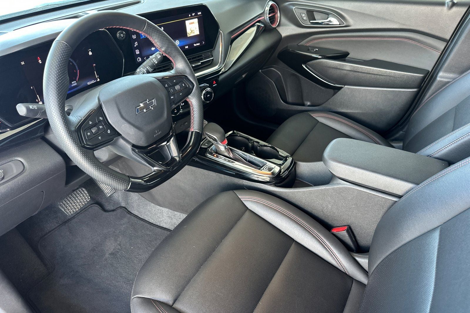 2025 Chevrolet Trax FWD 2RS