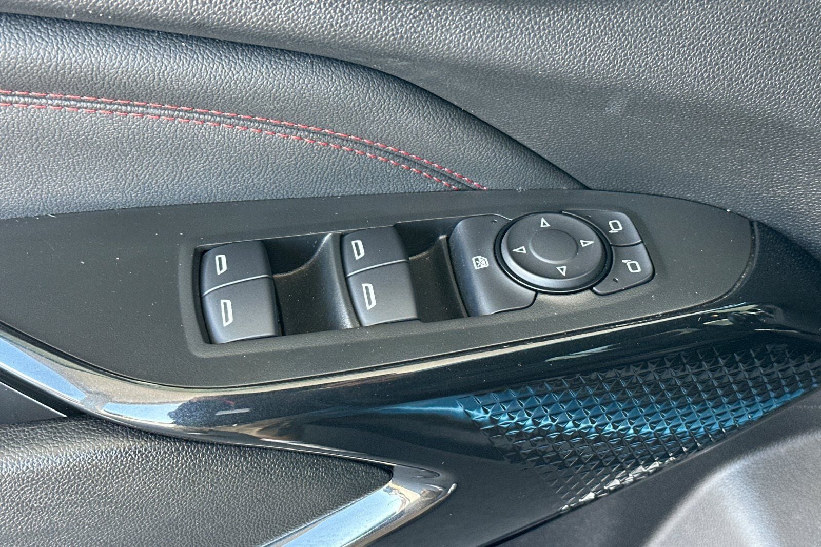2025 Chevrolet Trax FWD 2RS