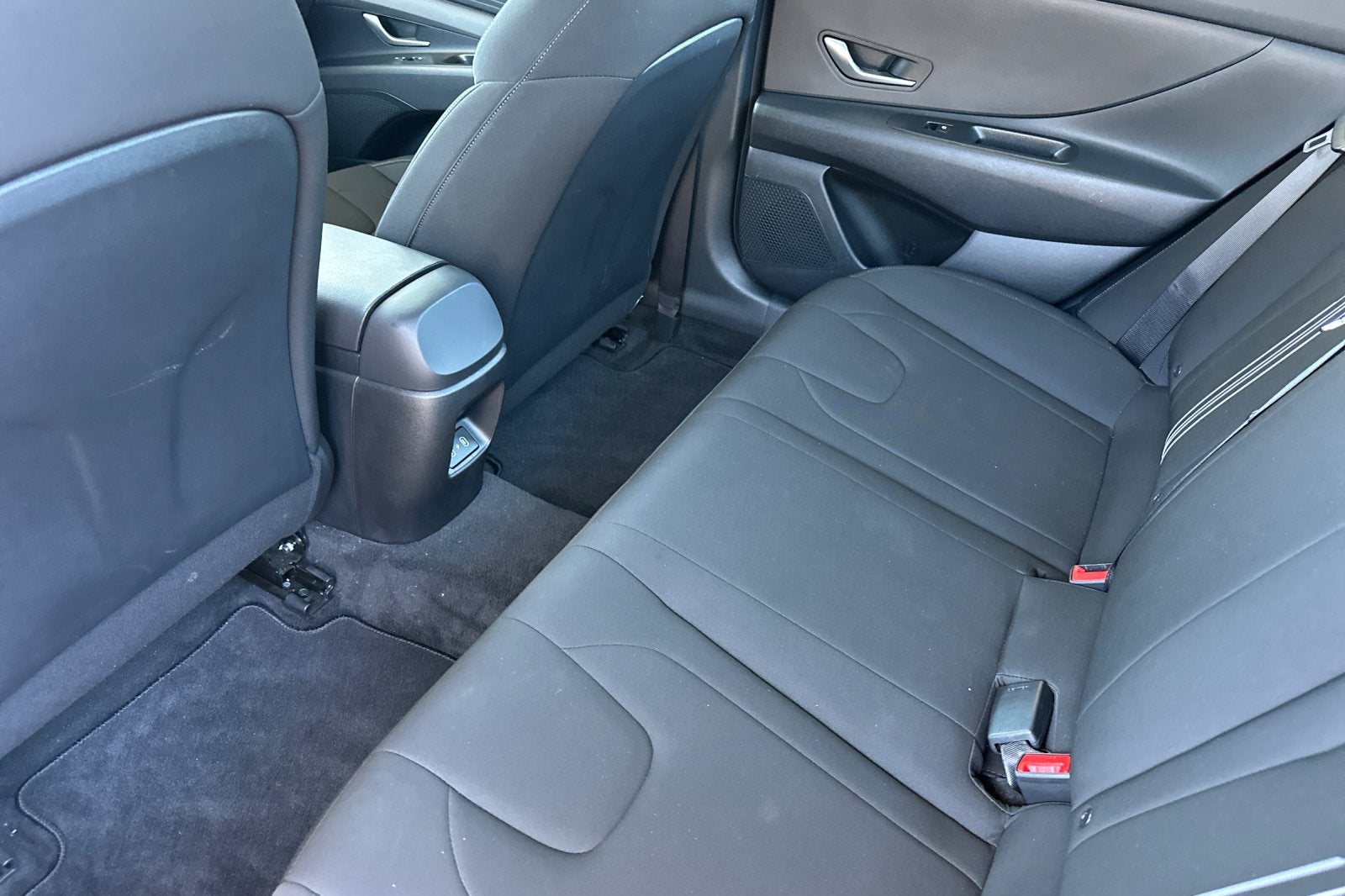 2024 Hyundai Elantra Hybrid Blue