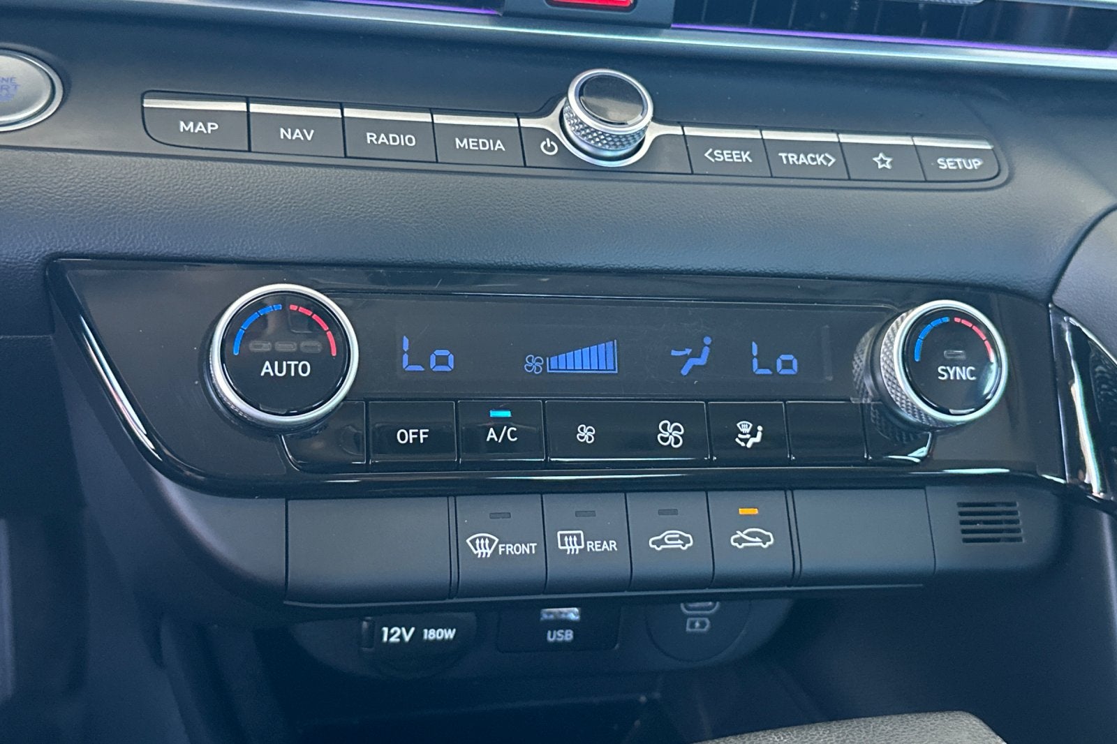 2024 Hyundai Elantra Hybrid Blue