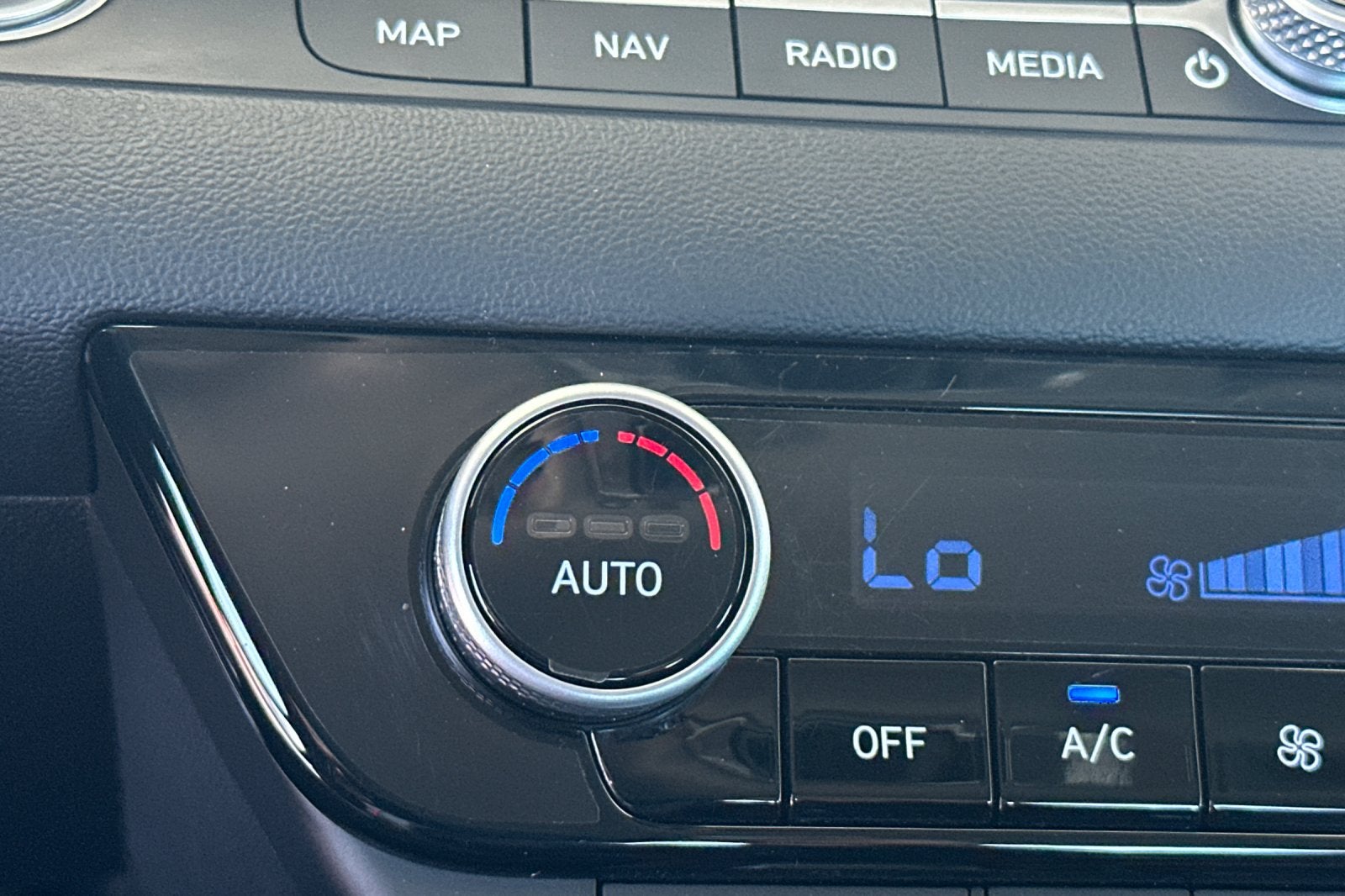 2024 Hyundai Elantra Hybrid Blue