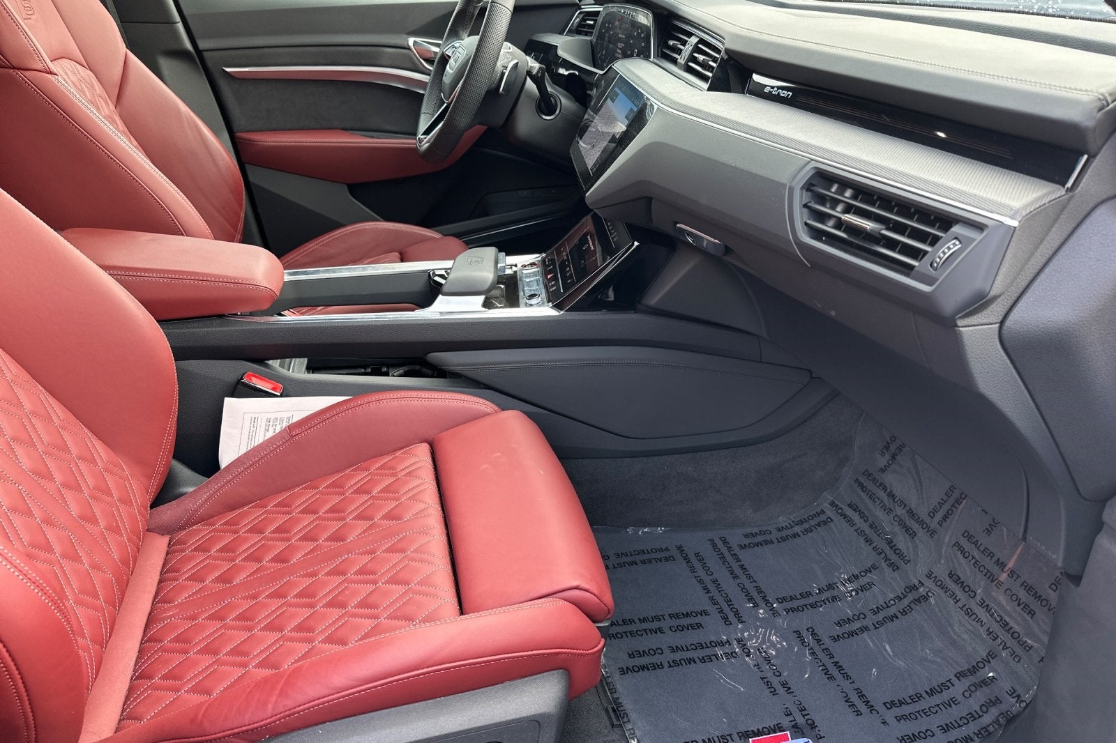 2024 Audi SQ8 e-tron Prestige quattro