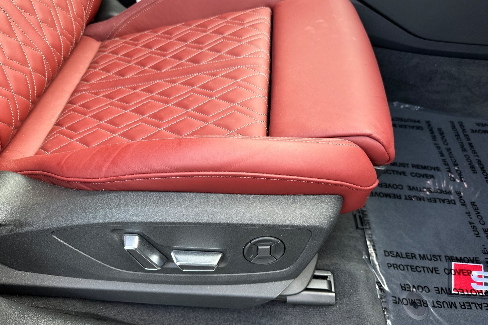 2024 Audi SQ8 e-tron Prestige quattro