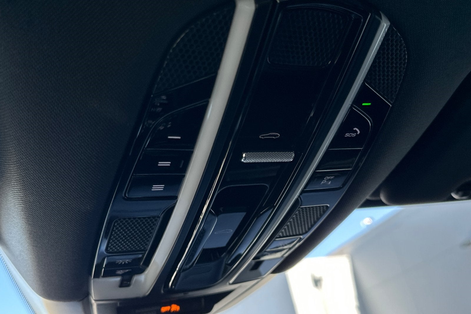 2023 Porsche Cayenne S Platinum Edition