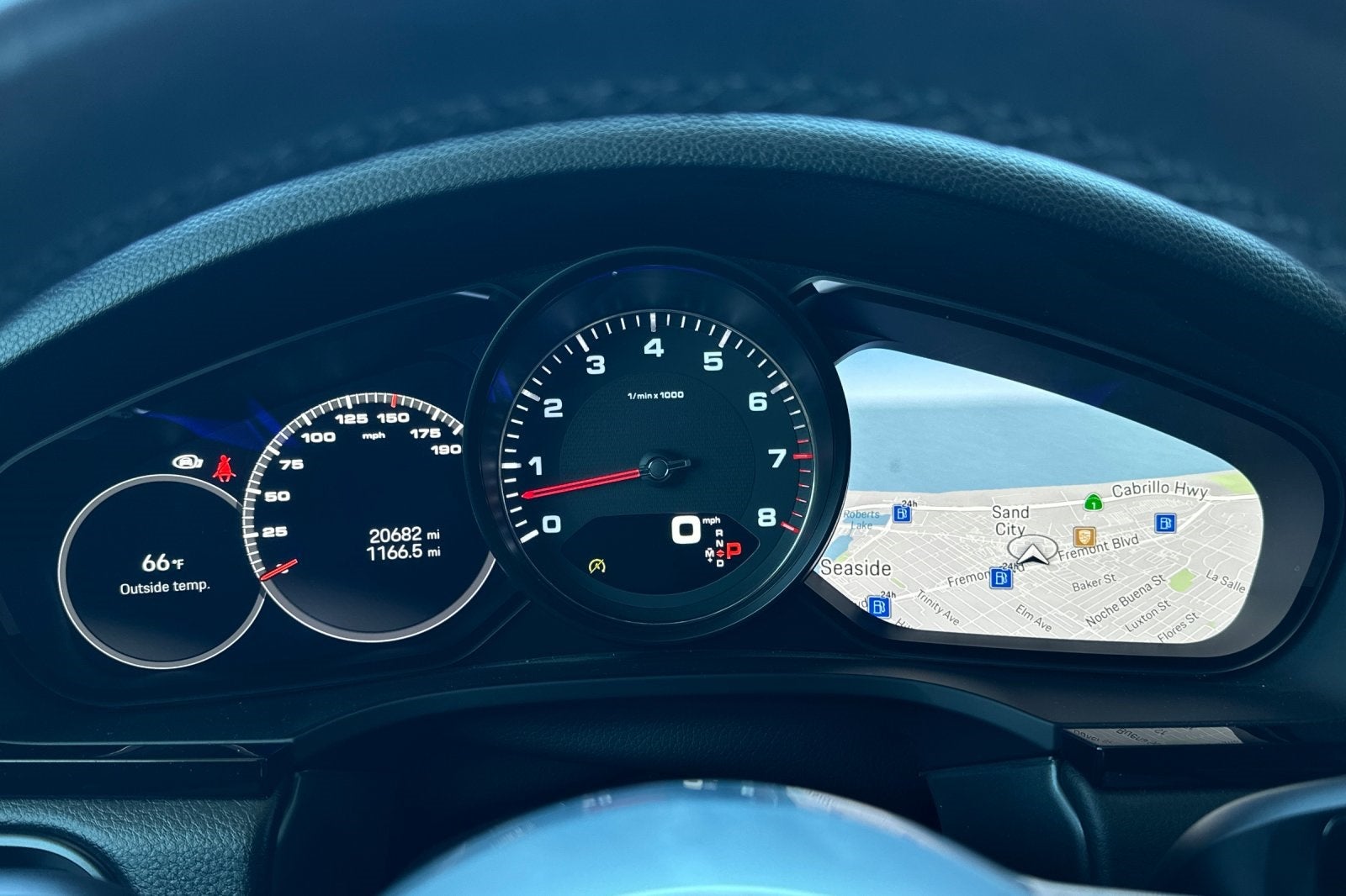 2023 Porsche Cayenne S Platinum Edition