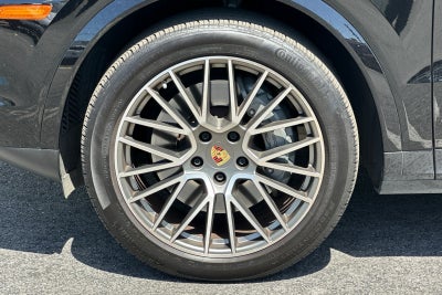 2023 Porsche Cayenne S Platinum Edition