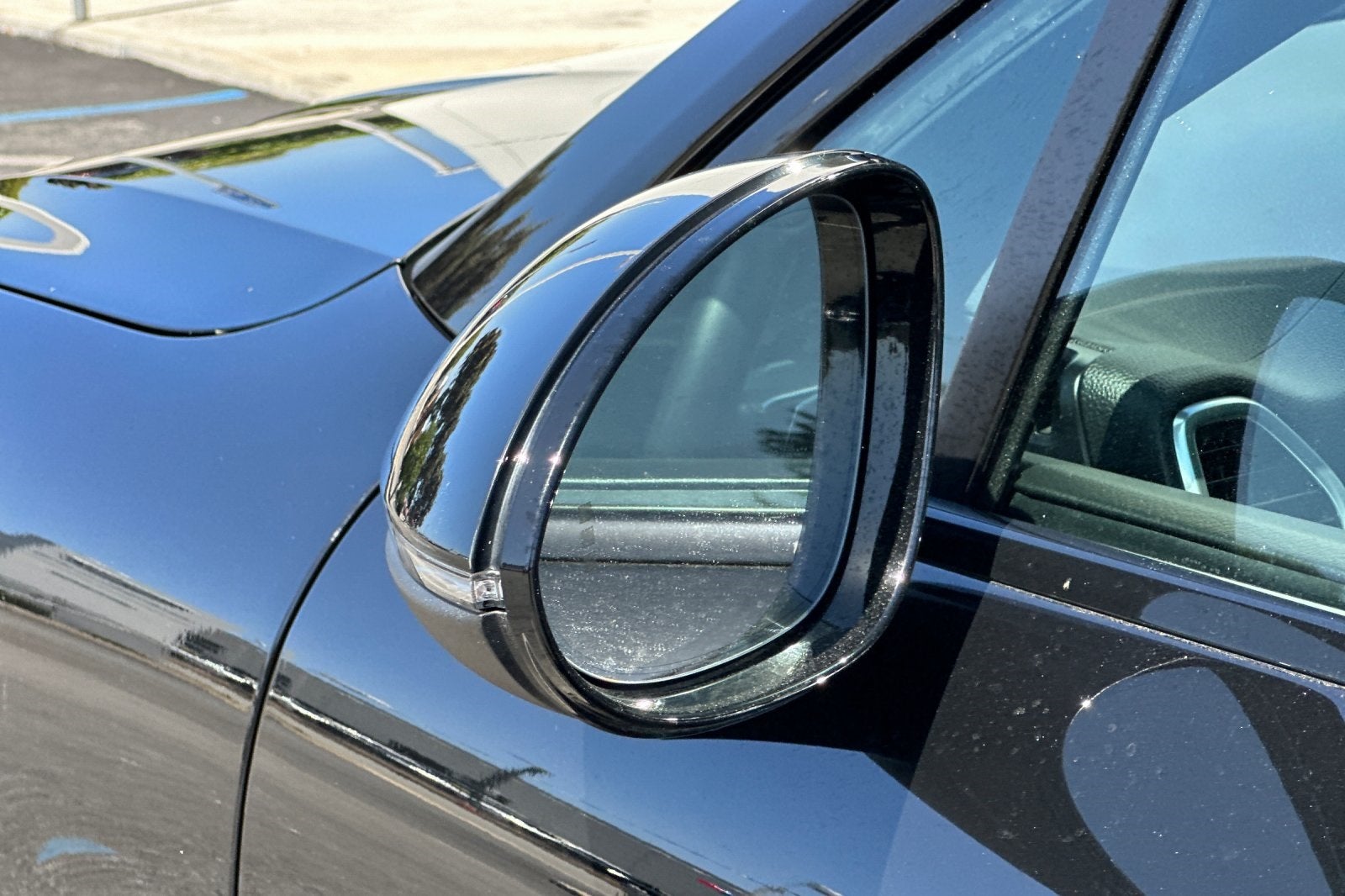 2023 Porsche Cayenne S Platinum Edition